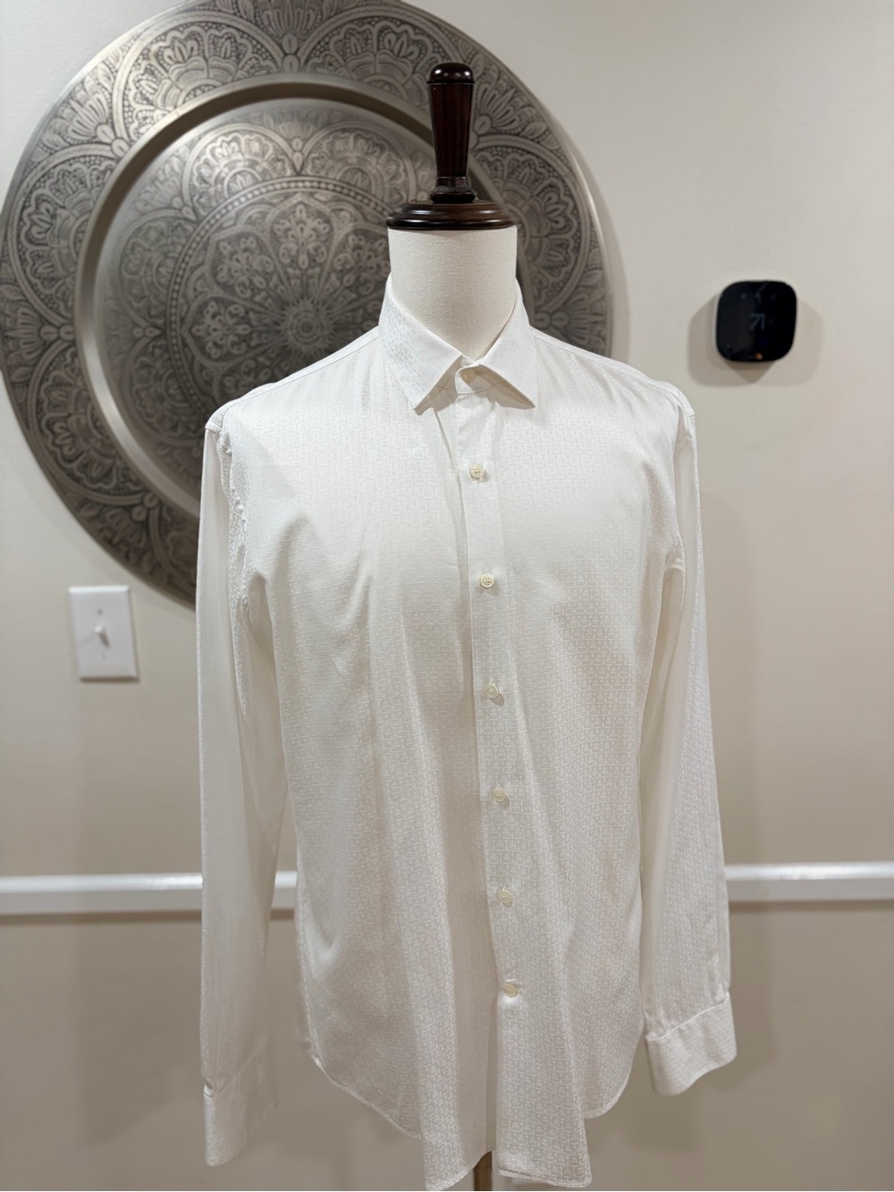 Salvatore Ferragamo white on white micro print button down - Size L - Picture 2 of 13